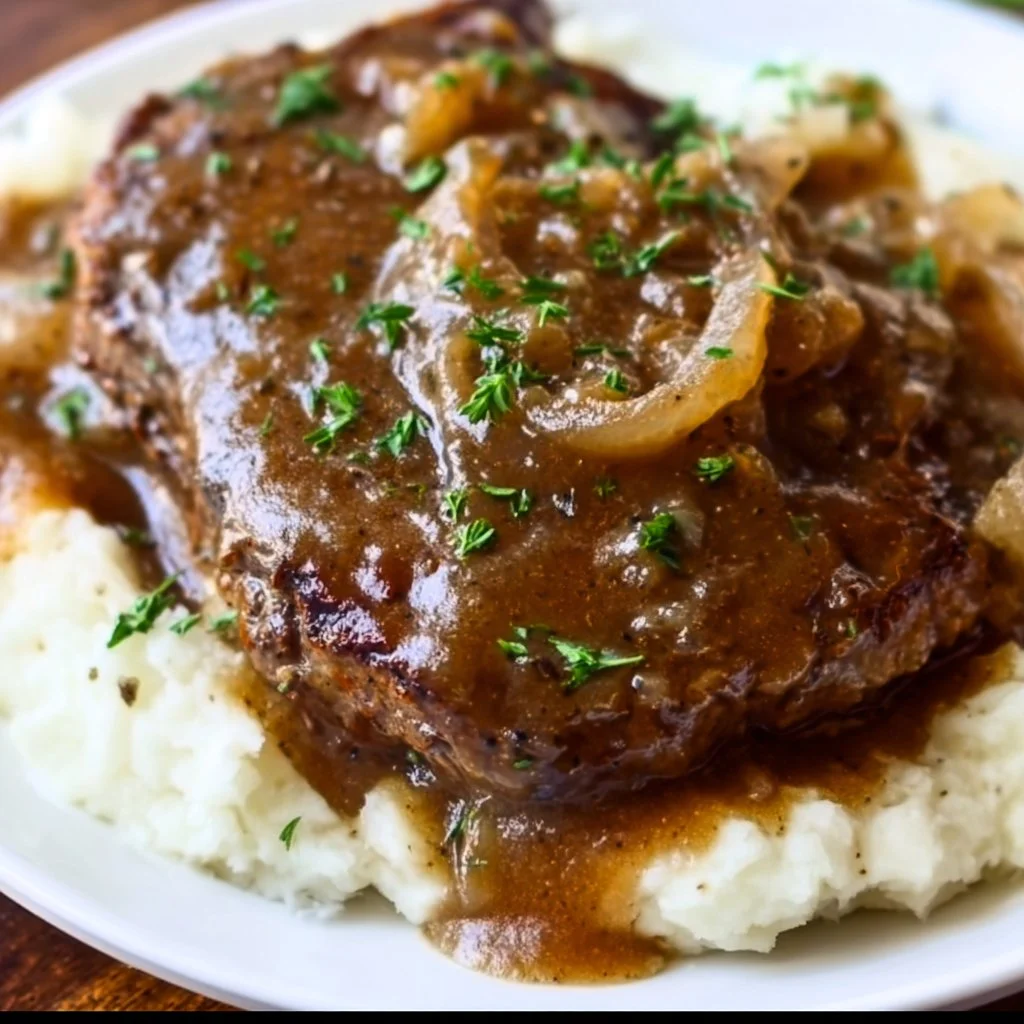 Crock Pot Cube Steak with Gravy