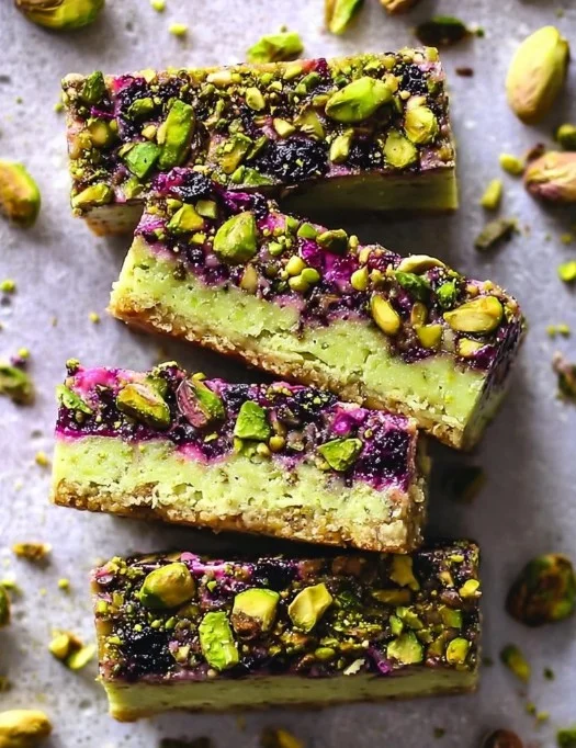 Pin by Eve on Ostara | Pistachio recipes, Healthy sweets, Healthy sweets recipes